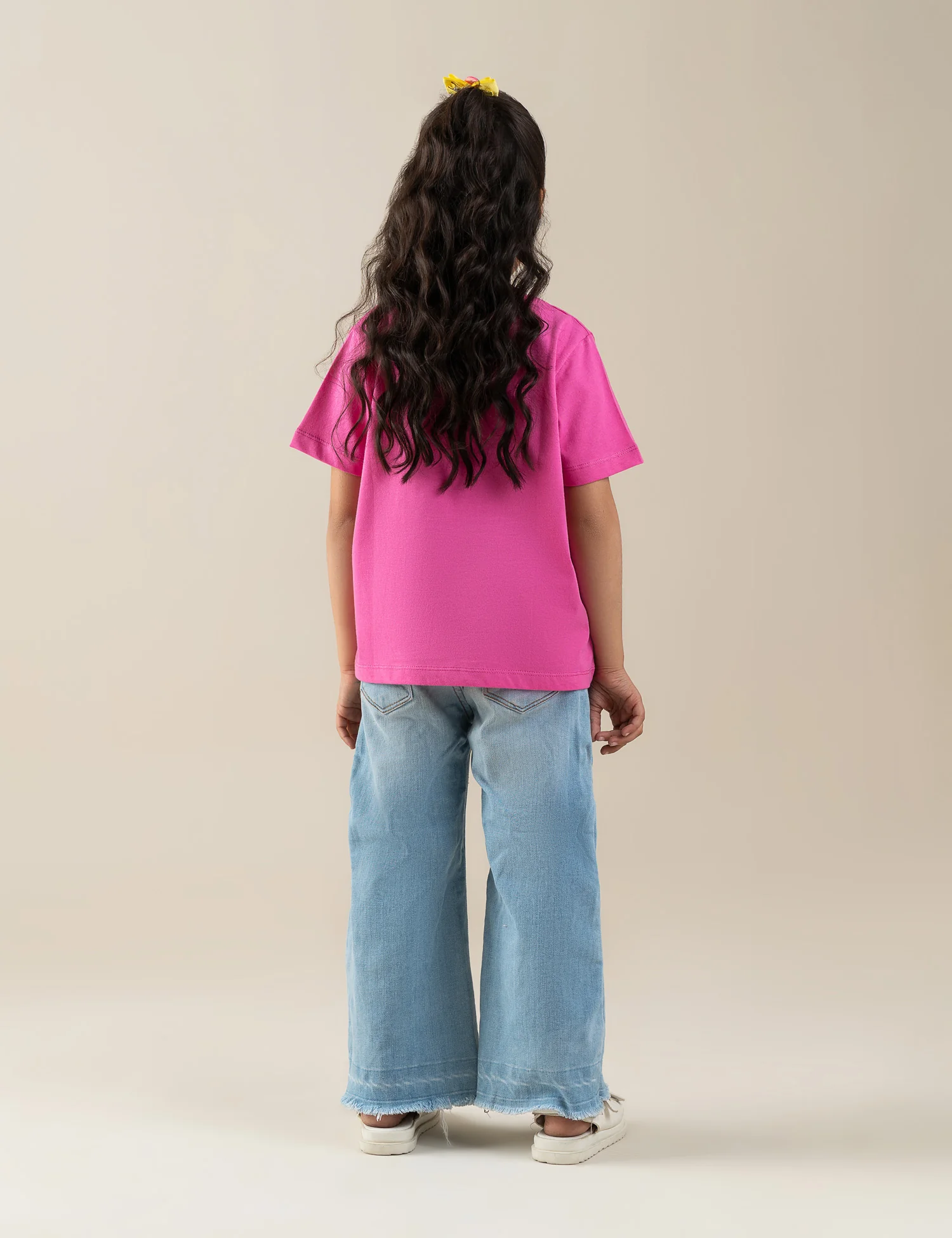 NICE GRAPHIC T-SHIRT - Image 4