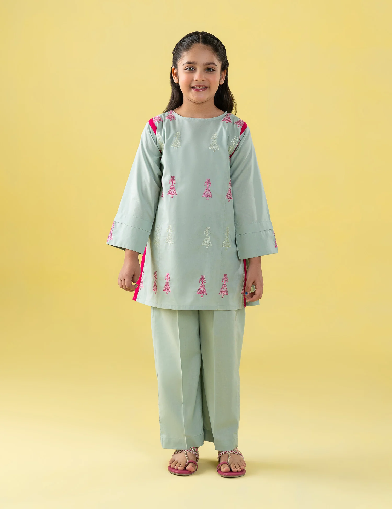 2 PIECE FUN EMBROIDERED SUIT - Image 3