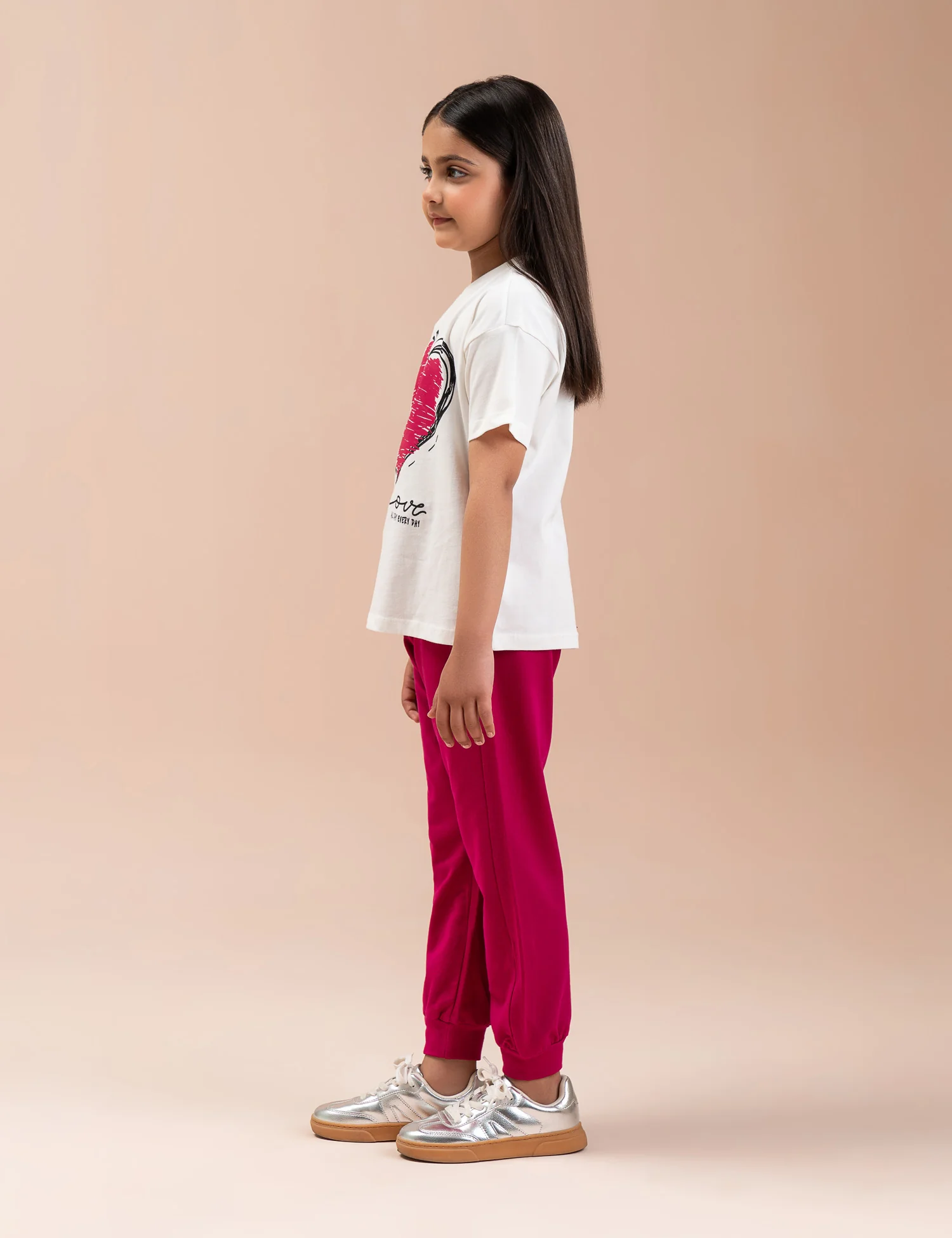 2 PIECE HEART GRAPHIC SUIT - Image 4