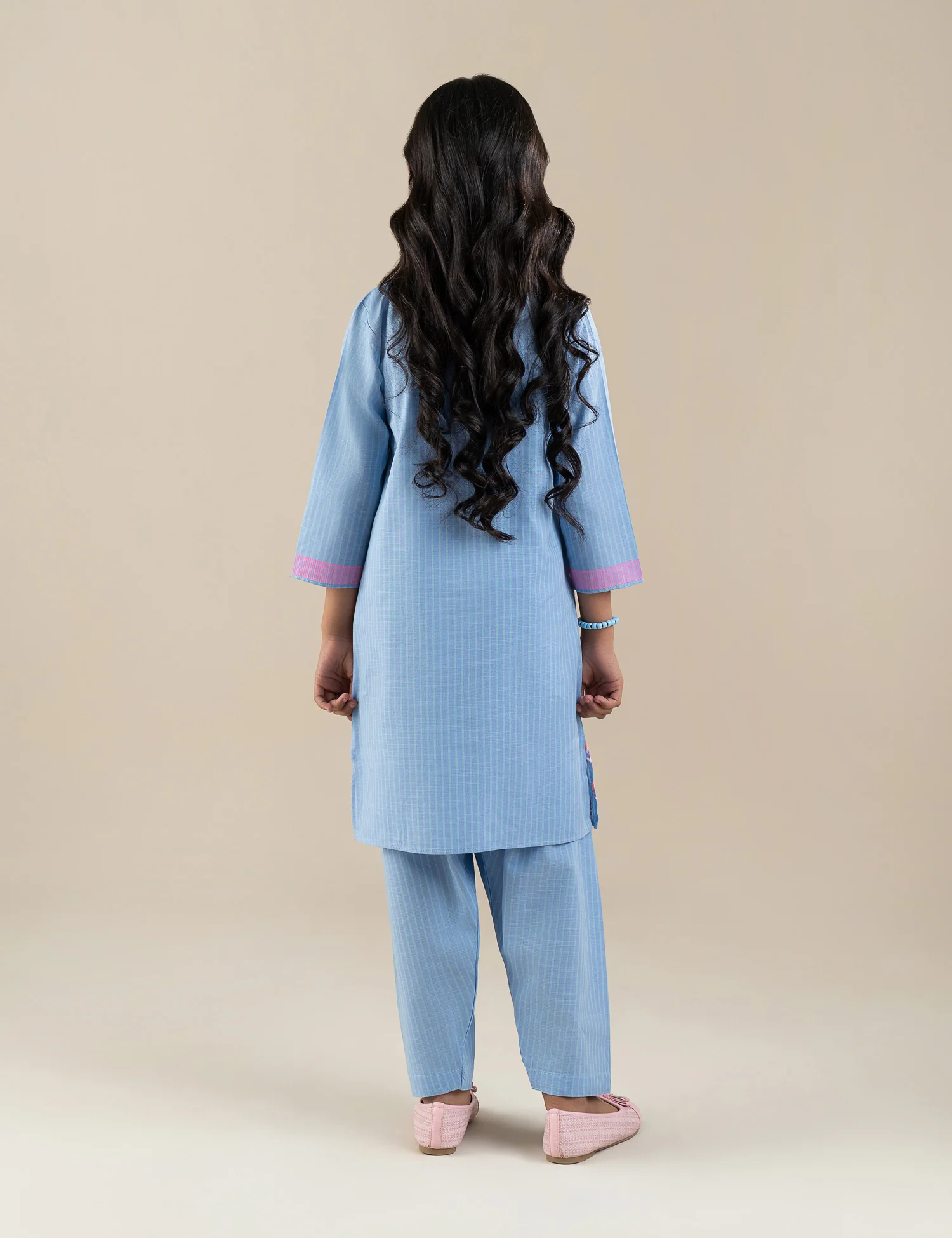2 PIECE BLOCK PRINTED SUIT - Image 6