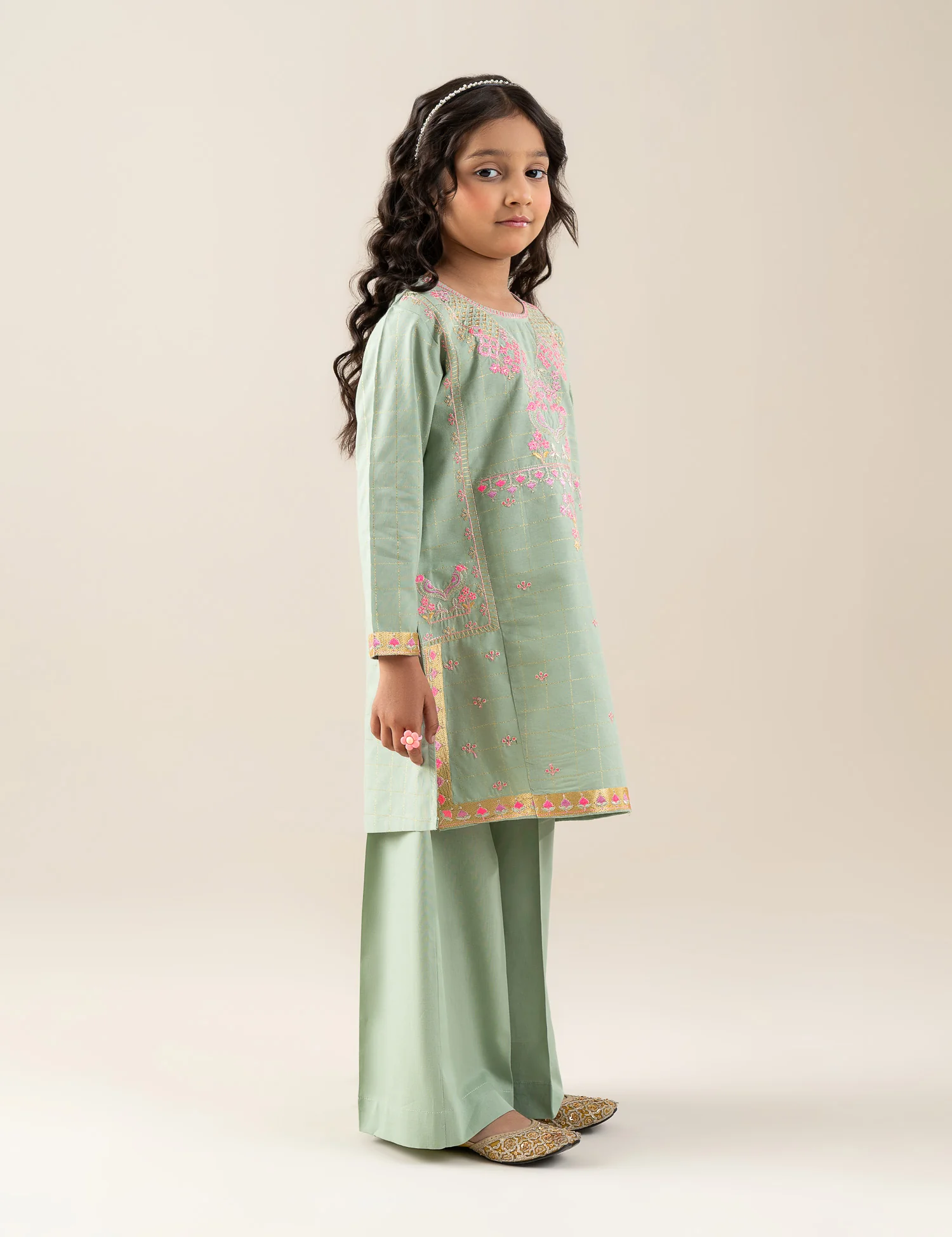 2 PIECE ETHNIC EMBROIDERED SUIT - Image 4