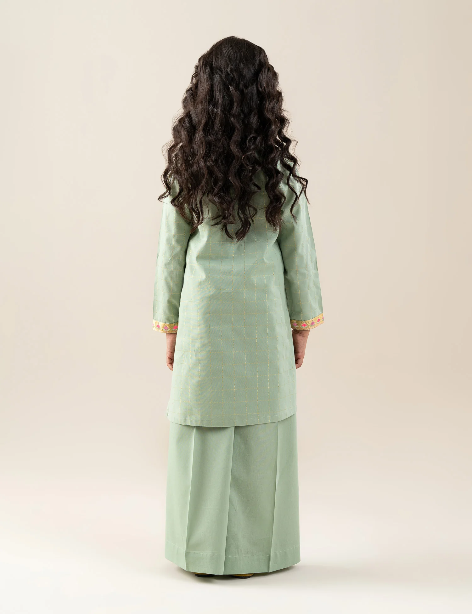 2 PIECE ETHNIC EMBROIDERED SUIT - Image 5