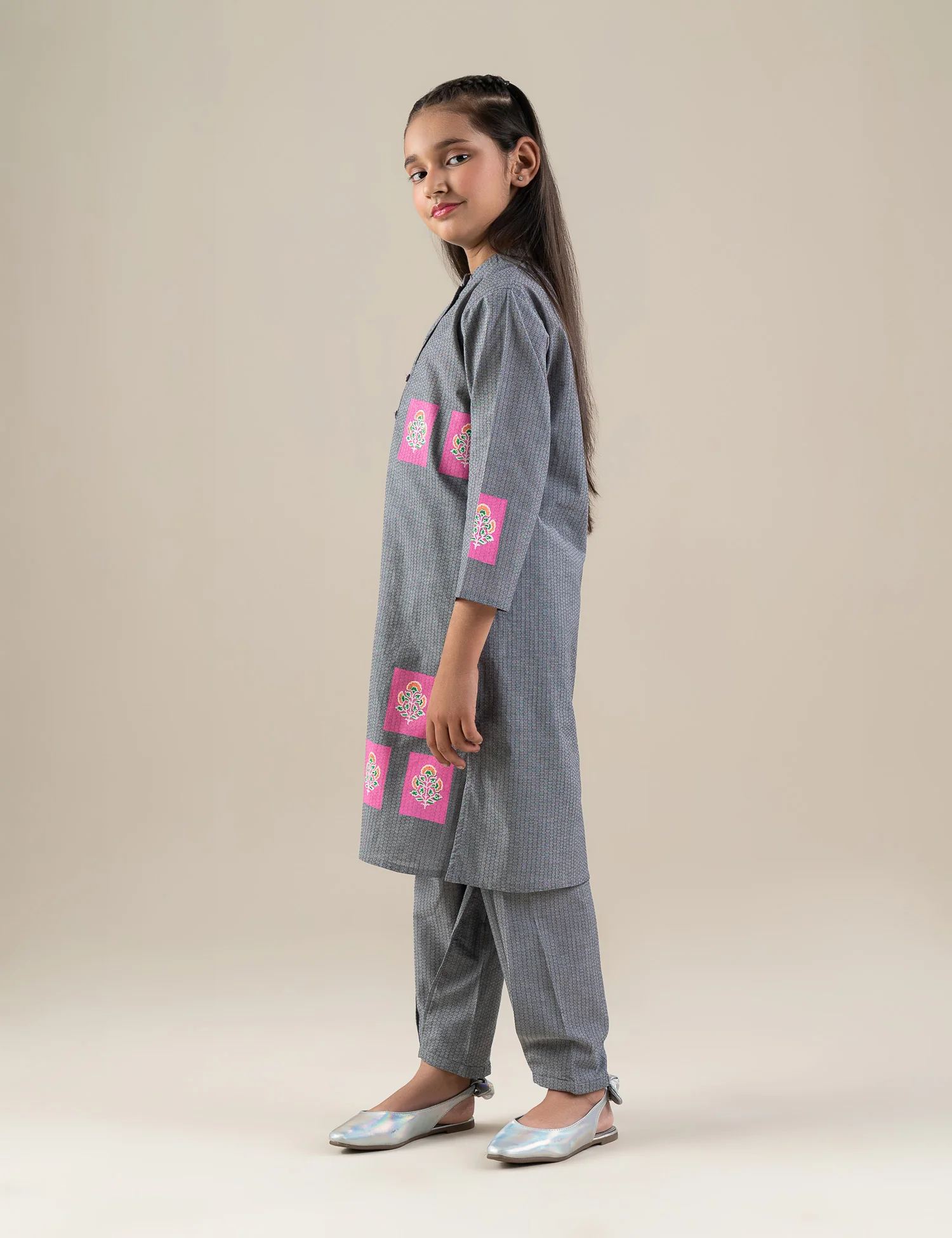 2 PIECE BLOCK PRINTED SUIT - Image 3