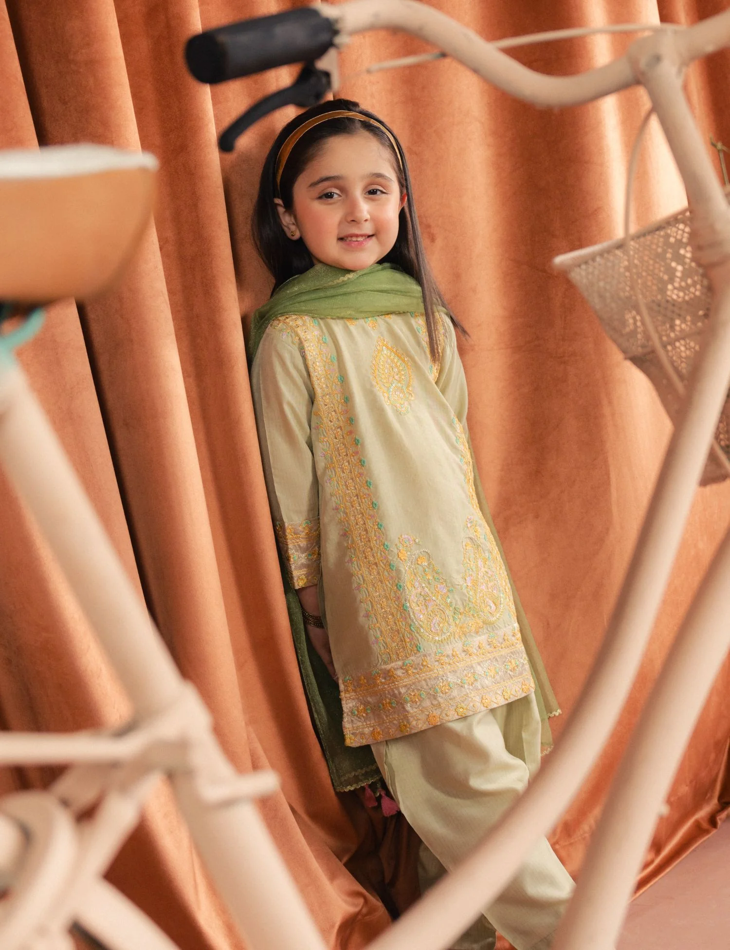 2 PIECE ETHNIC EMBROIDERED SUIT - Image 4