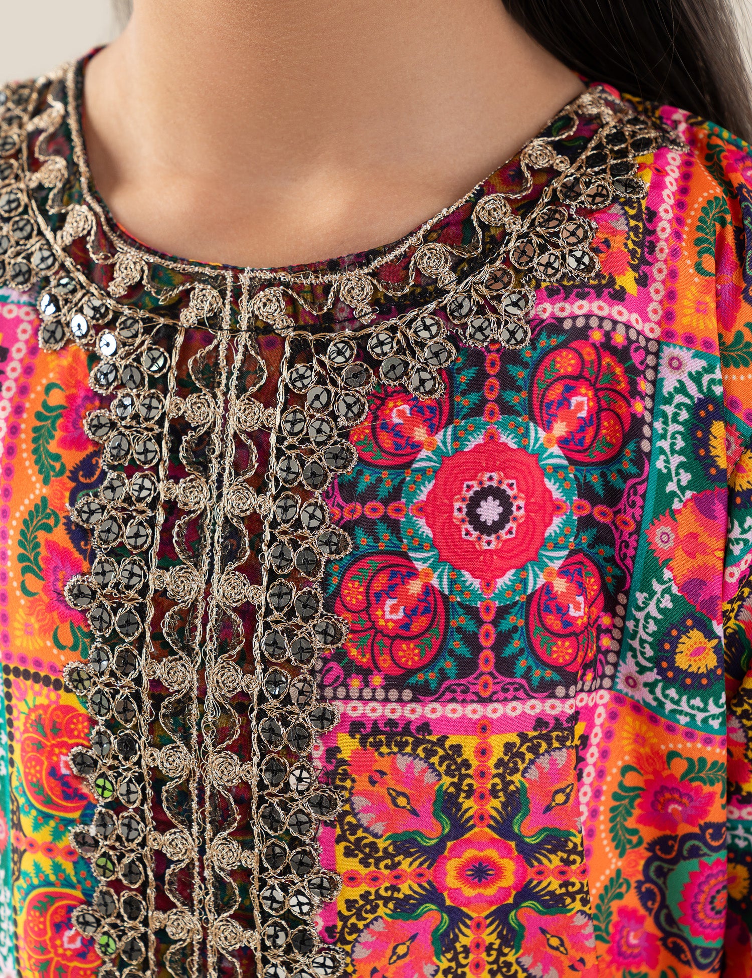 CLASSIC EMBROIDERED LONG KURTI - Image 2