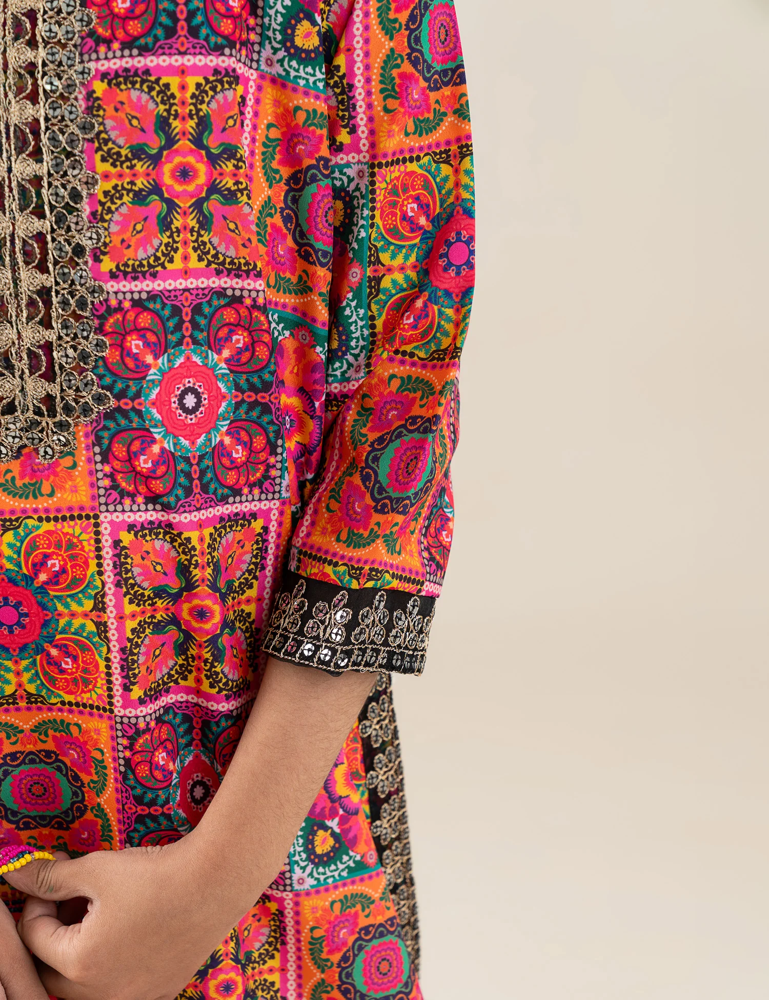 CLASSIC EMBROIDERED LONG KURTI - Image 3