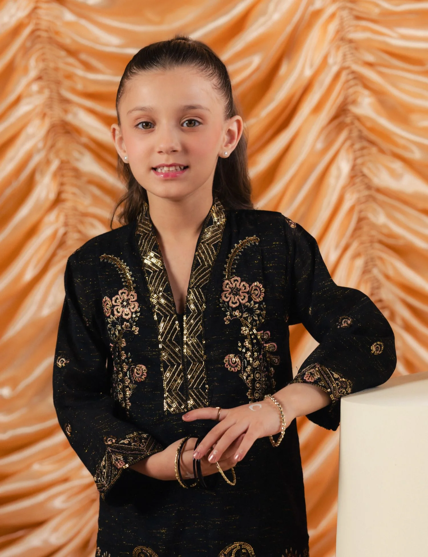 2 PIECE ETHNIC EMBROIDERED SUIT - Image 2