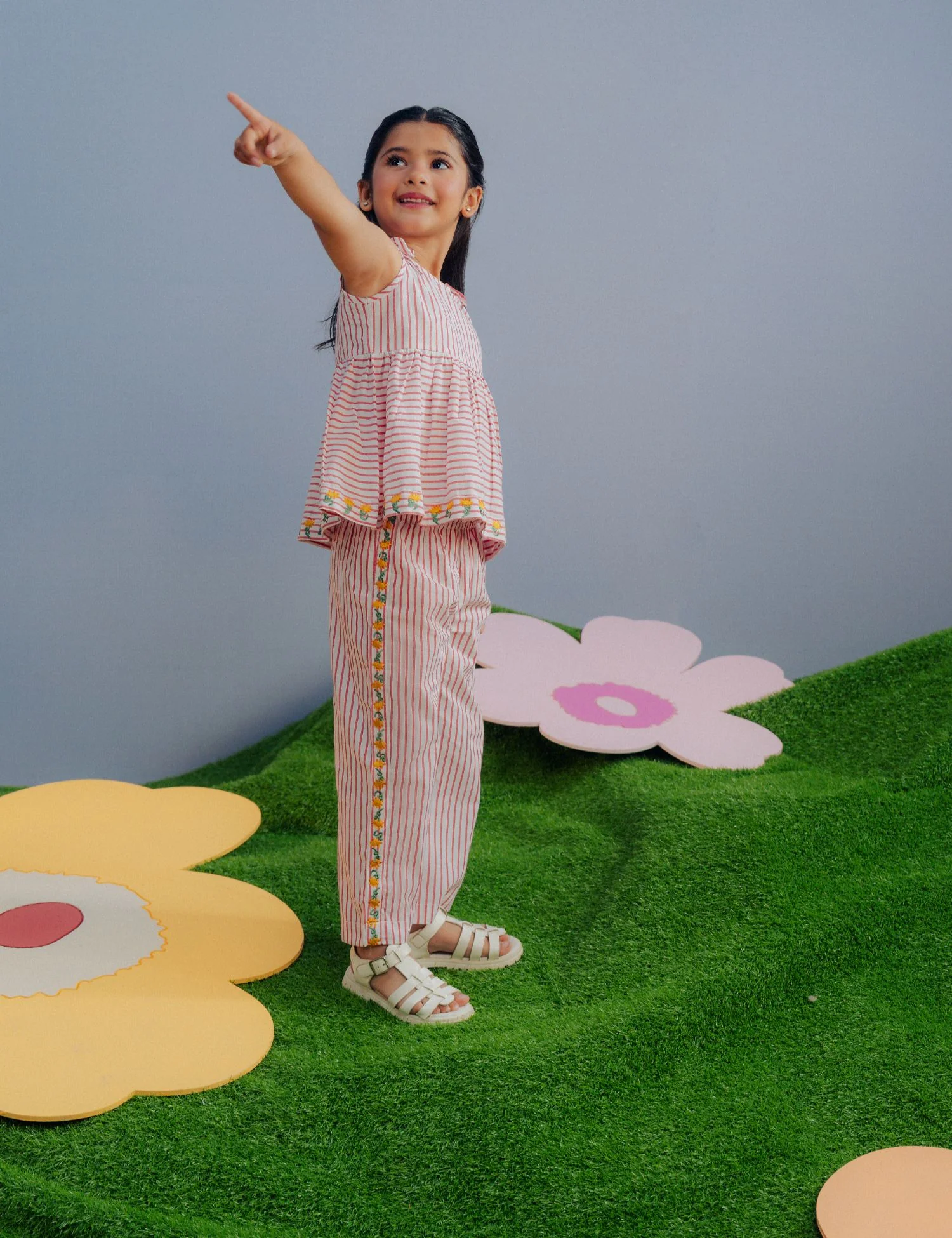 2 PIECE STRIPED SUIT - Image 3