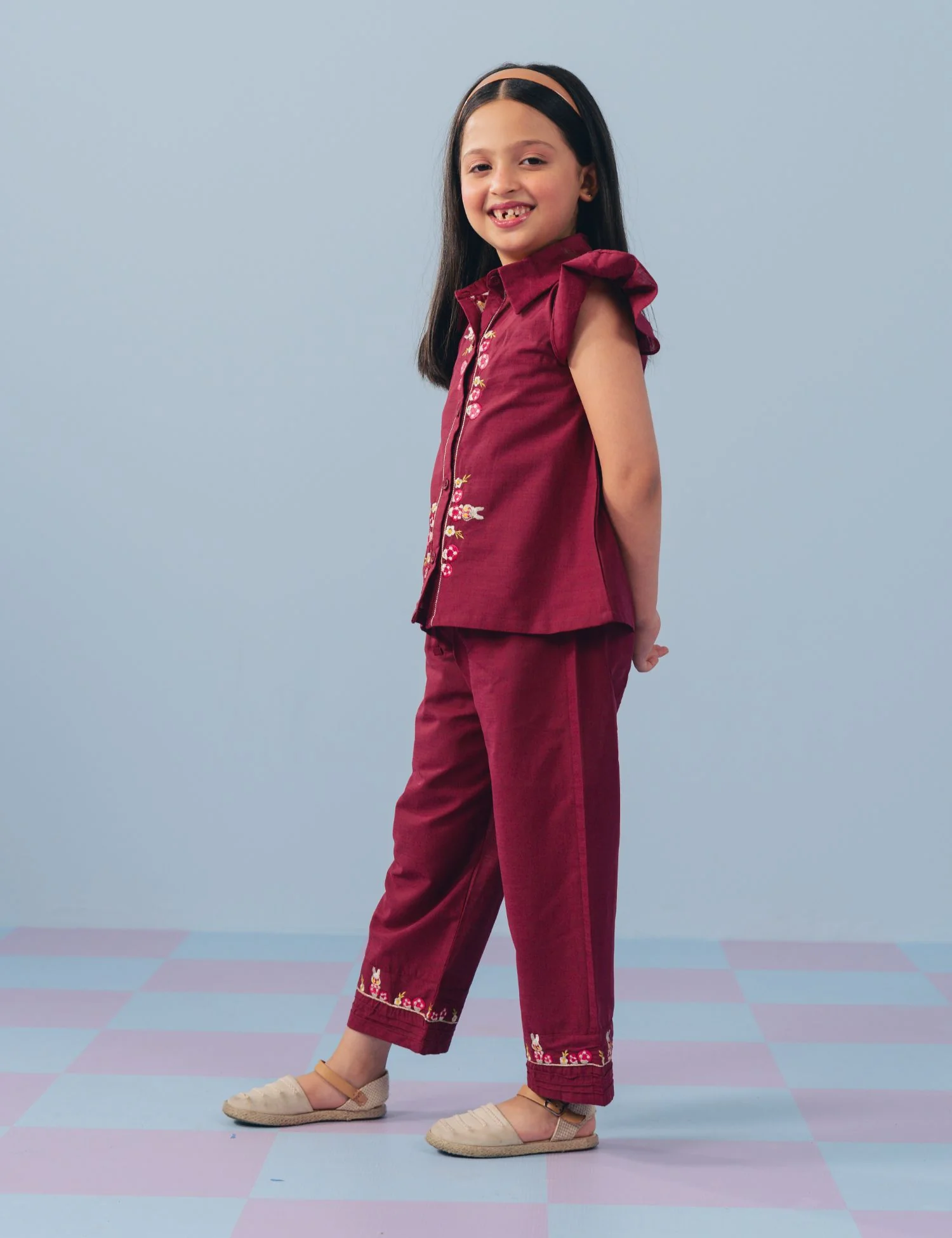 2 PIECE BUNNY EMBROIDERED SUIT - Image 4