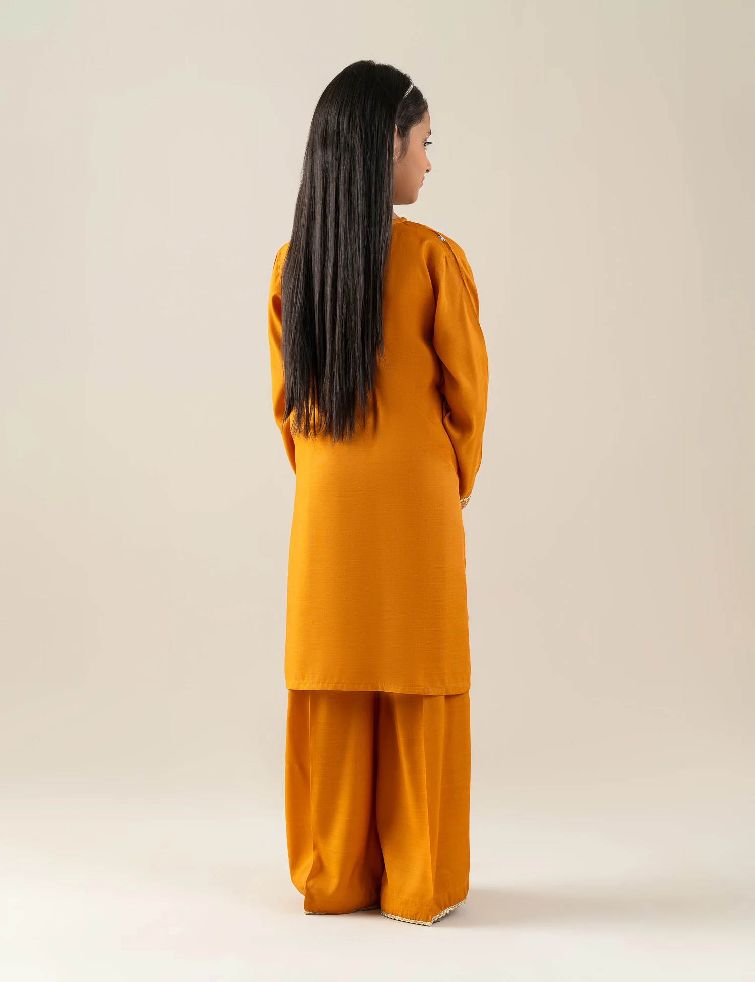 2 PIECE TILLA EMBROIDERED SUIT - Image 5