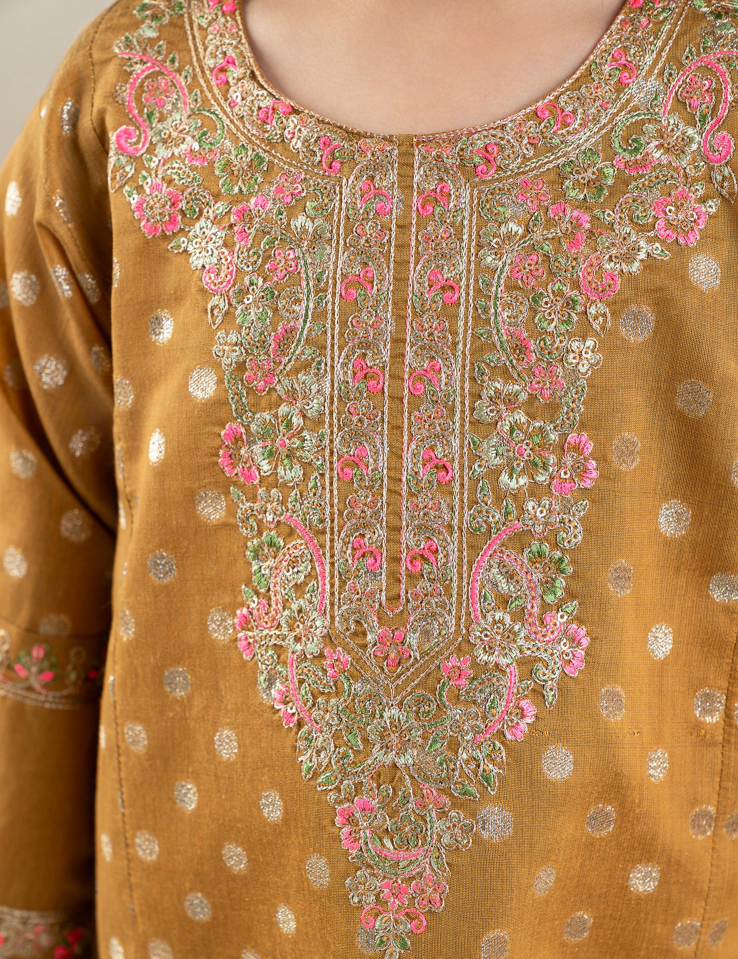 2 PIECE ETHNIC EMBROIDERED SUIT - Image 3