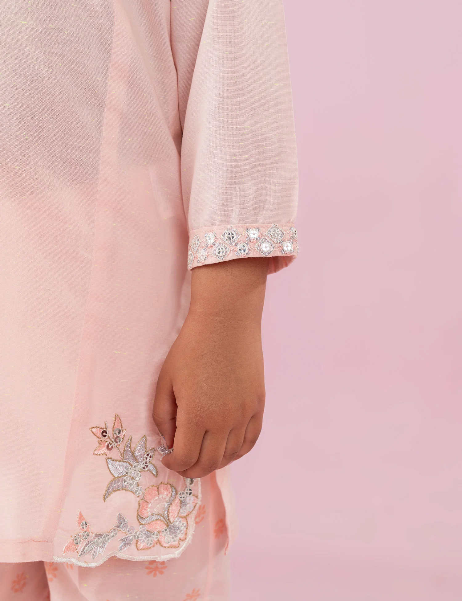 2 PIECE SEQUIN EMBROIDERED SUIT - Image 4