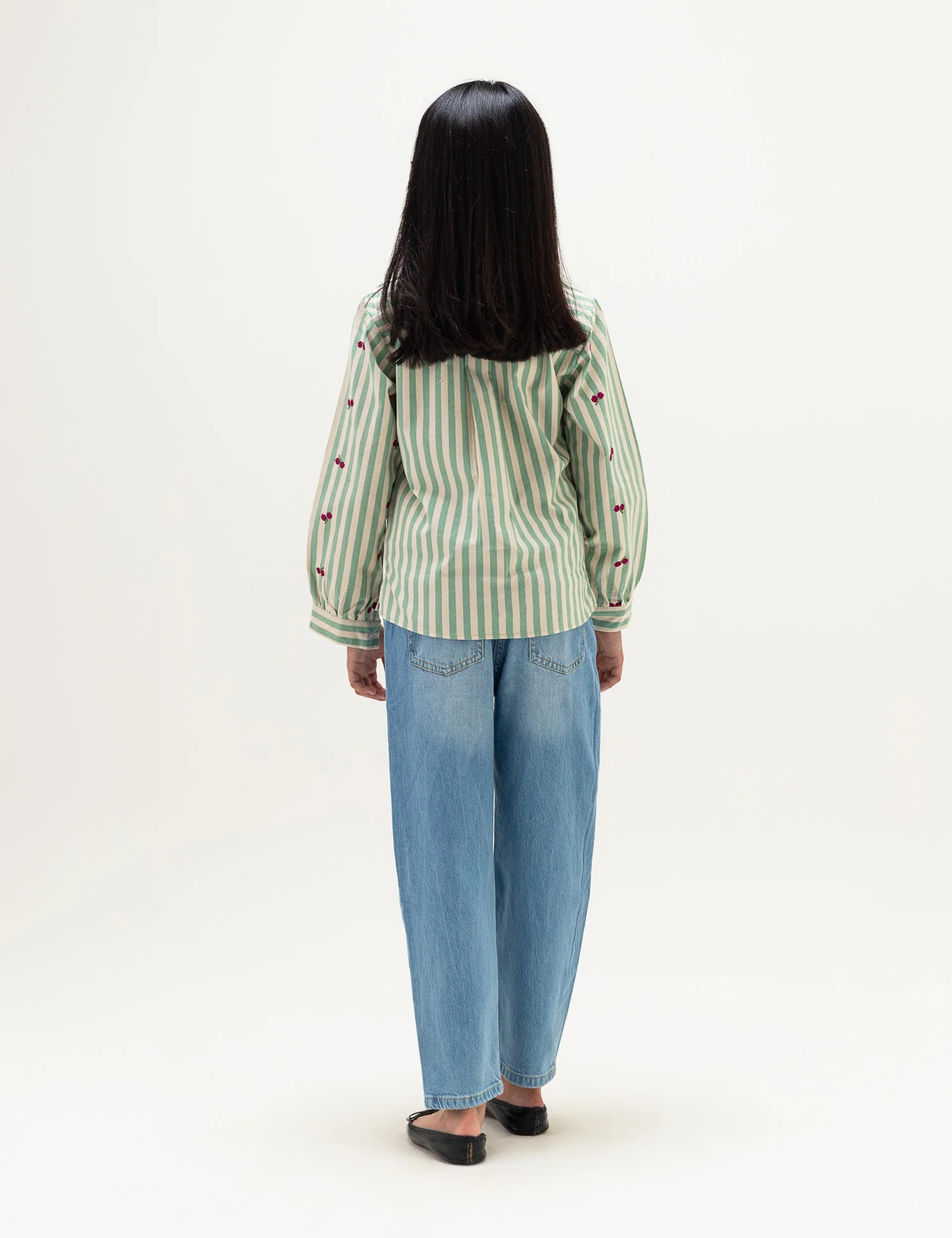 FLORAL EMBROIDERED TOP - Image 3