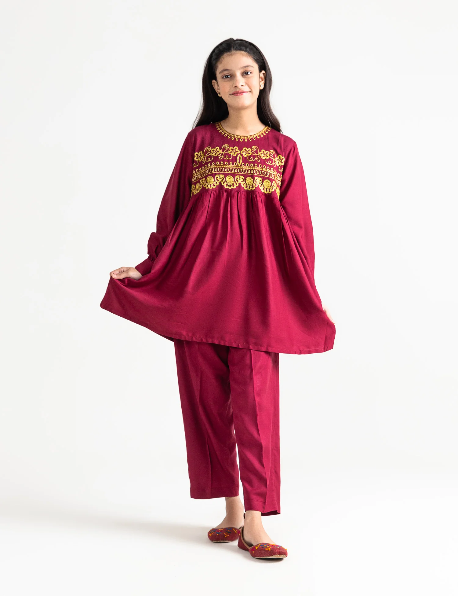 2 PIECE EMBROIDRED PEPLUM SUIT - Image 3