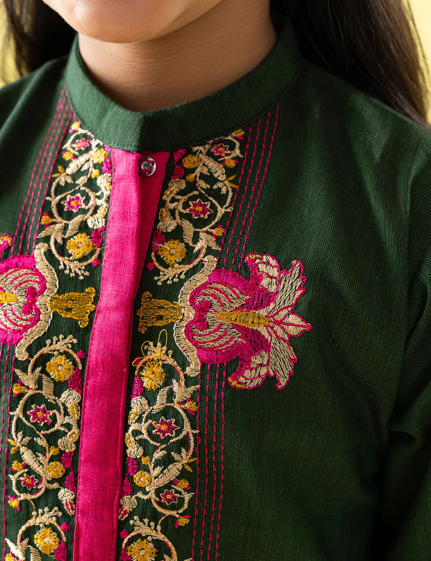 2 PIECE FLORAL EMBROIDERED SUIT - Image 2