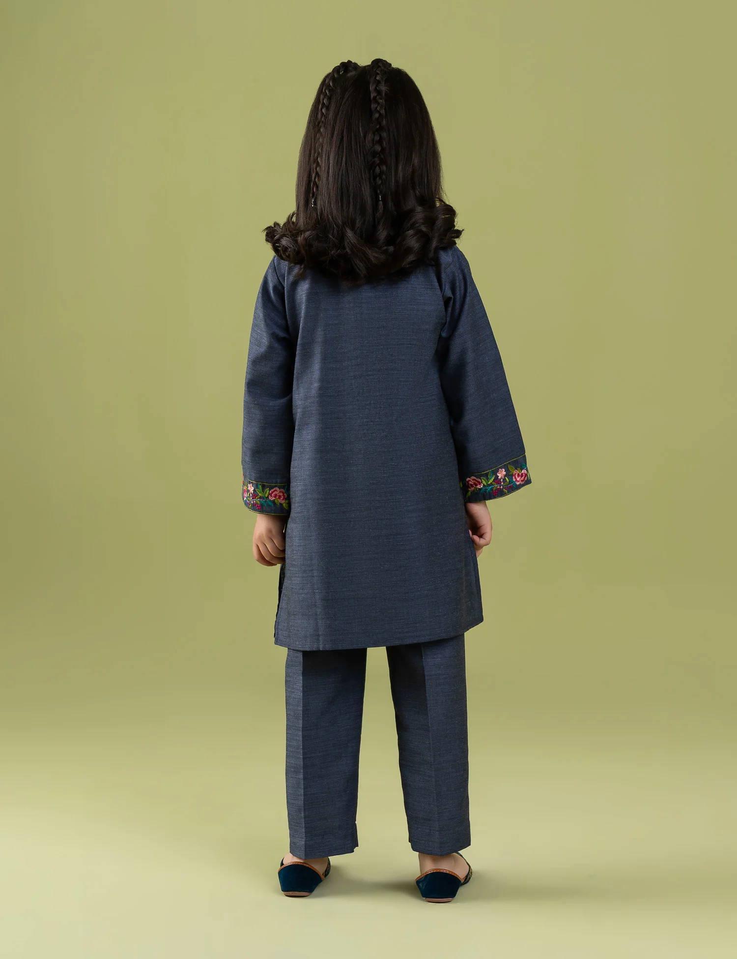 2 PIECE VIBRANT EMBROIDERED SUIT - Image 6