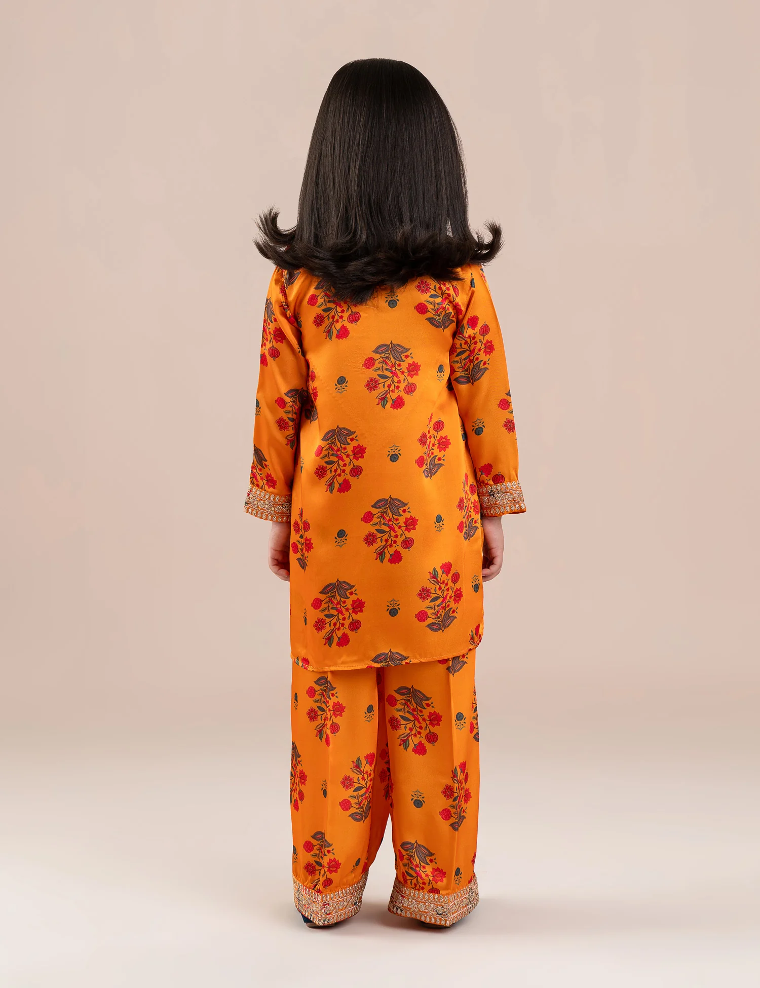 2 PIECE SILK PRINTED EMBROIDERED SUIT - Image 5