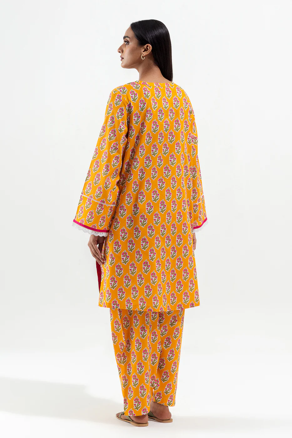 2 PIECE PRINTED LAWN SUIT (PRET) - Image 4
