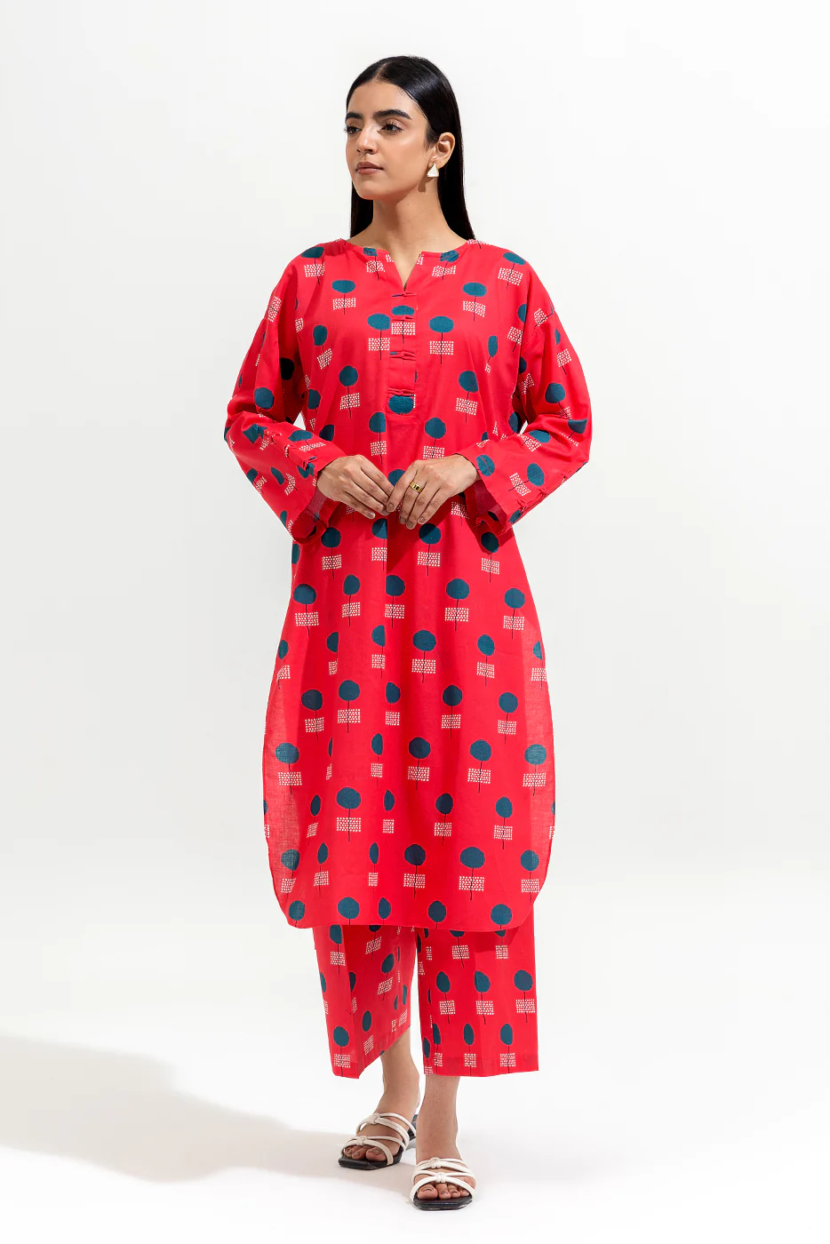 2 PIECE PRINTED LAWN SUIT (PRET) - Image 2