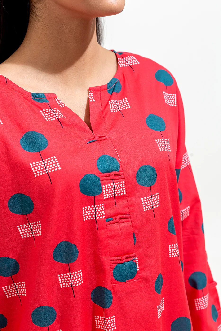 2 PIECE PRINTED LAWN SUIT (PRET) - Image 4