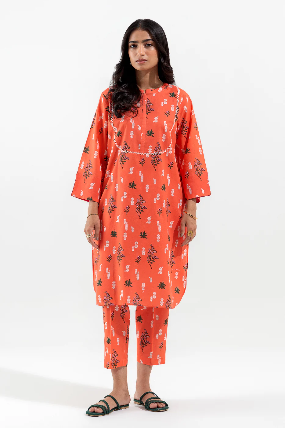 2 PIECE PRINTED LAWN SUIT (PRET) - Image 3