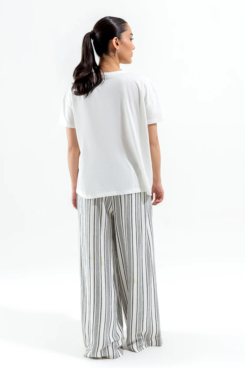 WHITE HANDCRAFTED TEE - Image 4