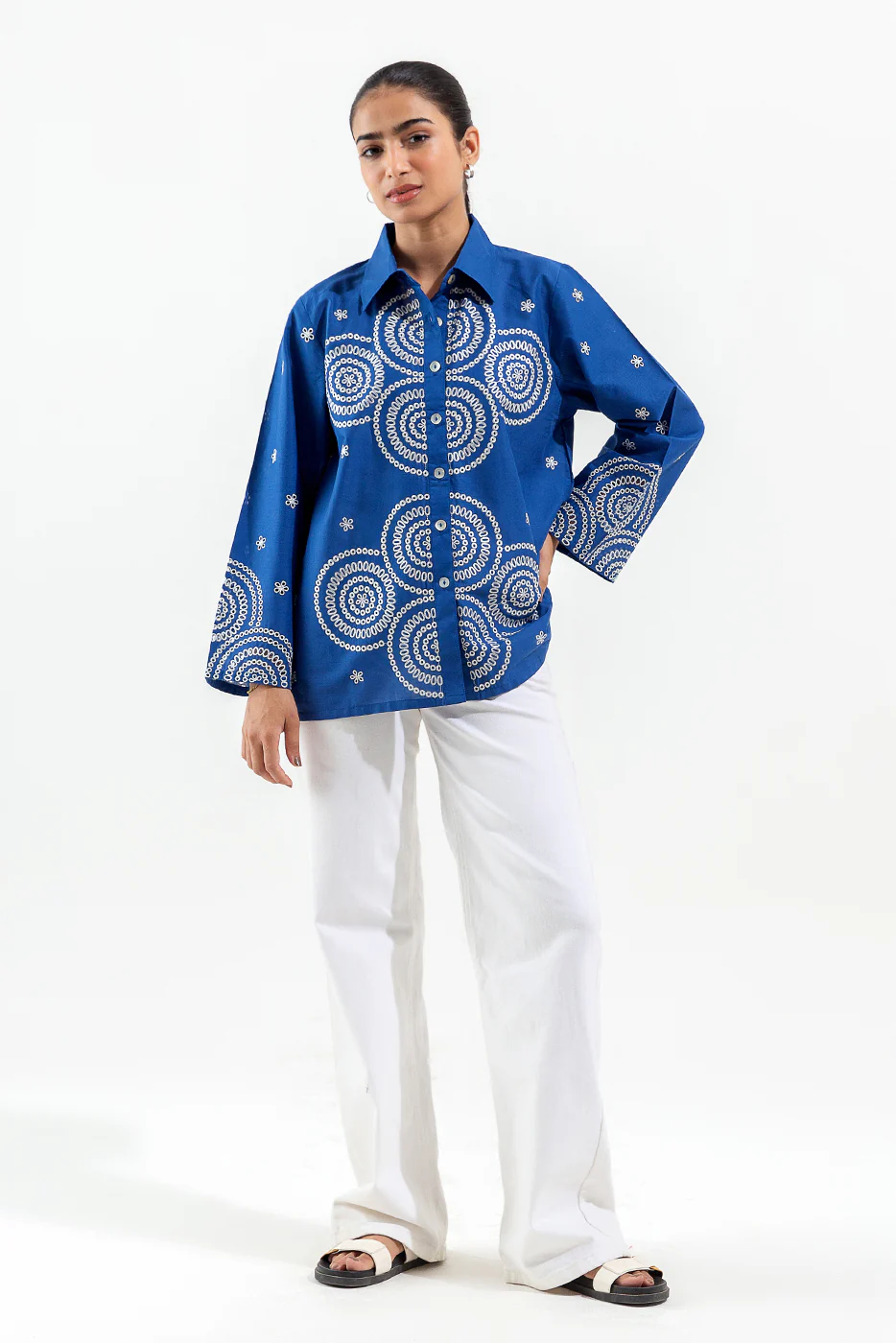EMBROIDERED FUSION TOP (PRET) - Image 2