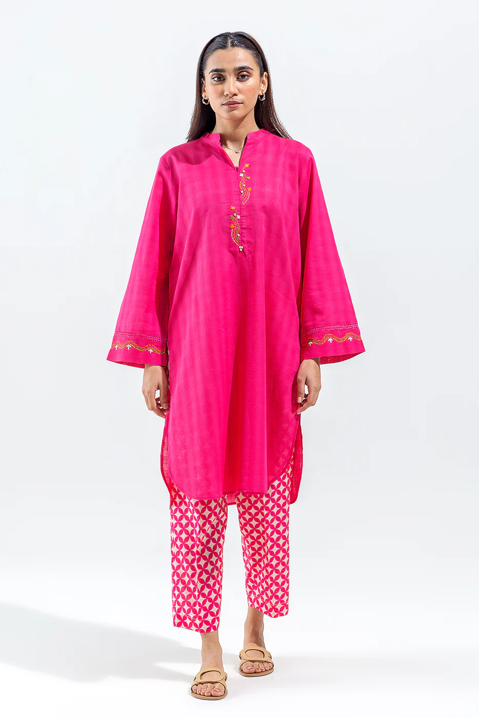 EMBROIDERED DYED TEXTURED SHIRT (PRET) - Image 3