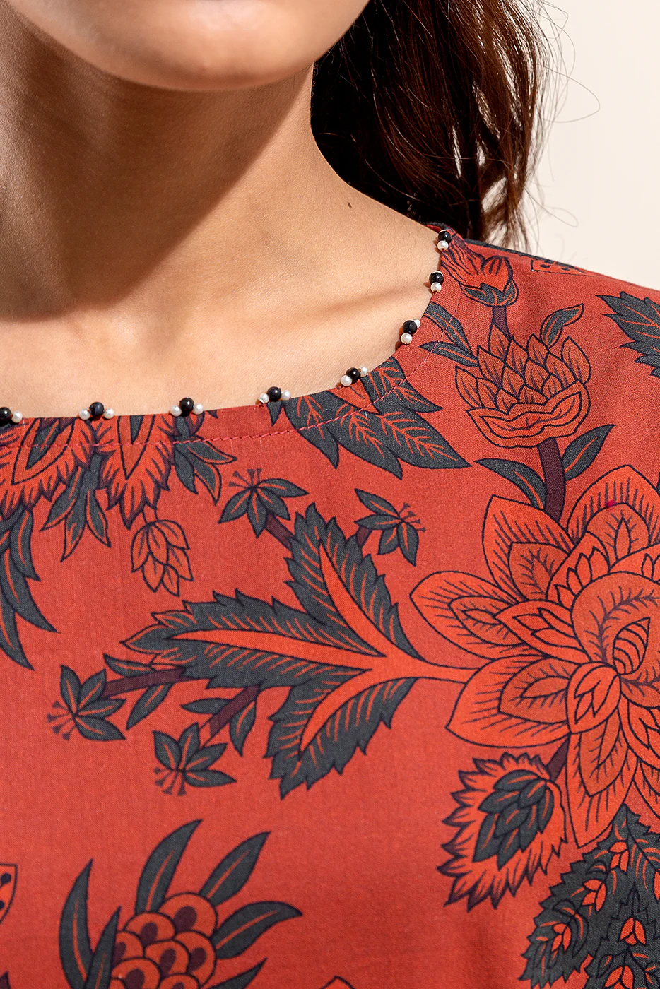 3 PIECE PRINTED LAWN SUIT (UNSTITCHED) - Image 4