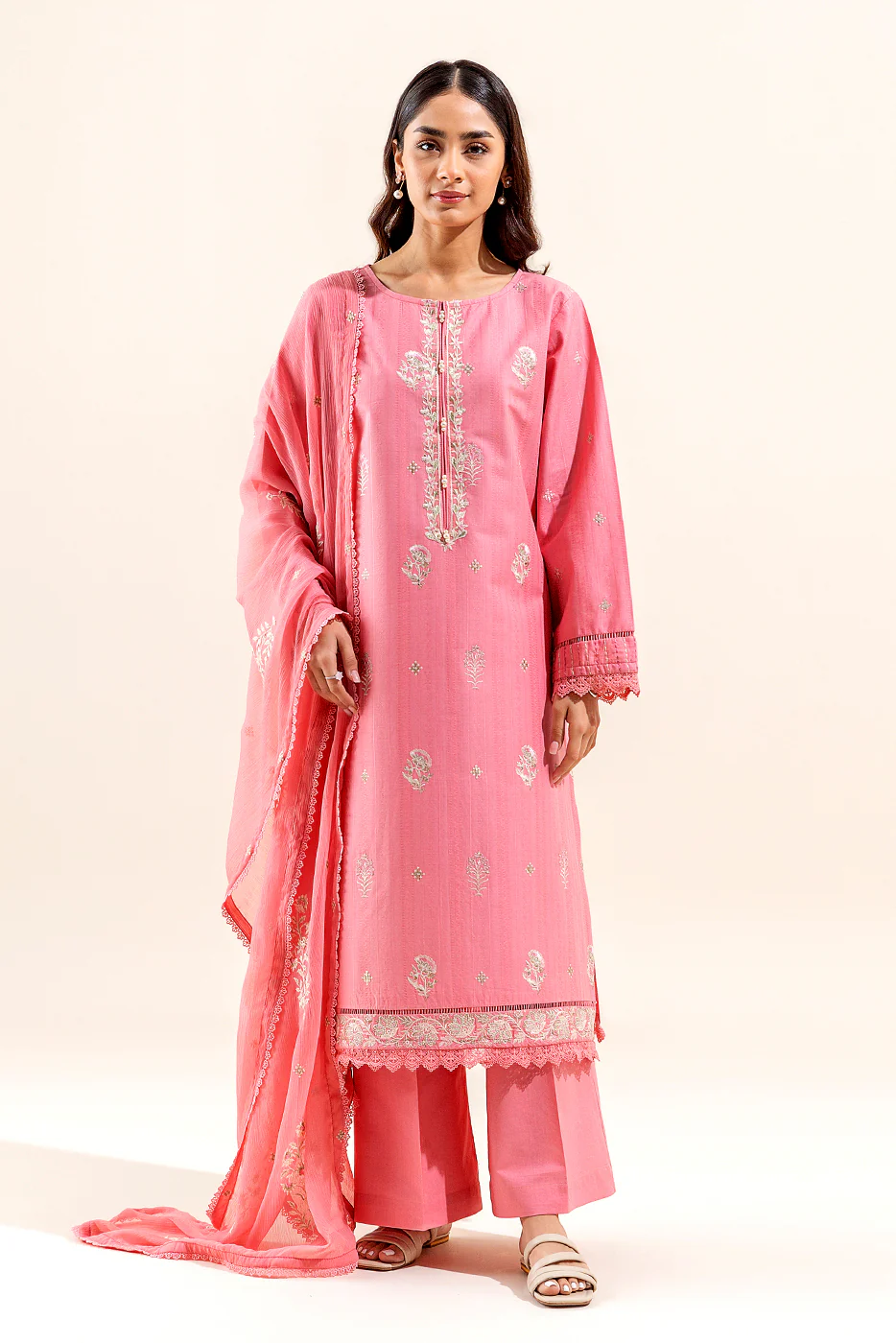 3 PIECE EMBROIDERED TEXTURED LAWN SUIT (UNSTITCHED) - Image 2