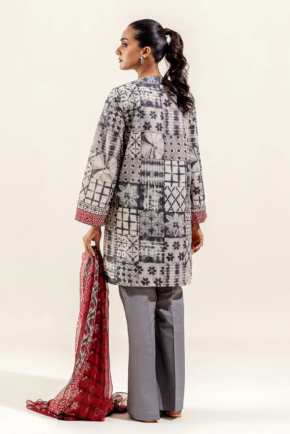 3 PIECE PRINTED SUIT-JADE SMOKE (UNSTITCHED) - Image 4