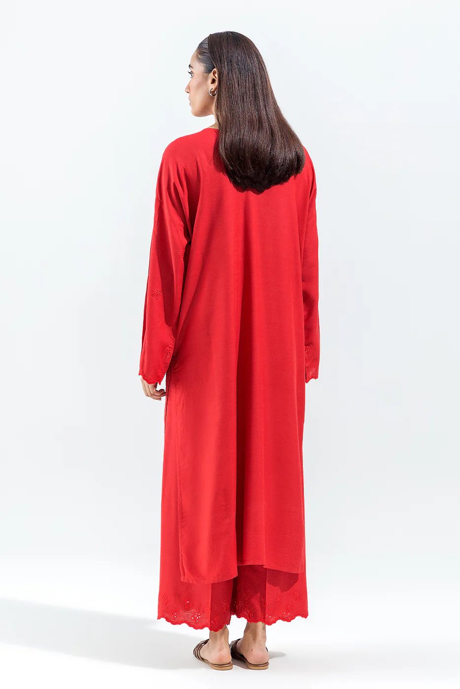 2 PIECE EMBROIDERED VISCOSE SUIT (PRET) - Image 4