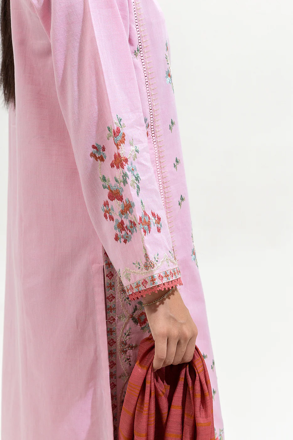 2 PIECE EMBROIDERED CHAMBREY SUIT (PRET) - Image 6