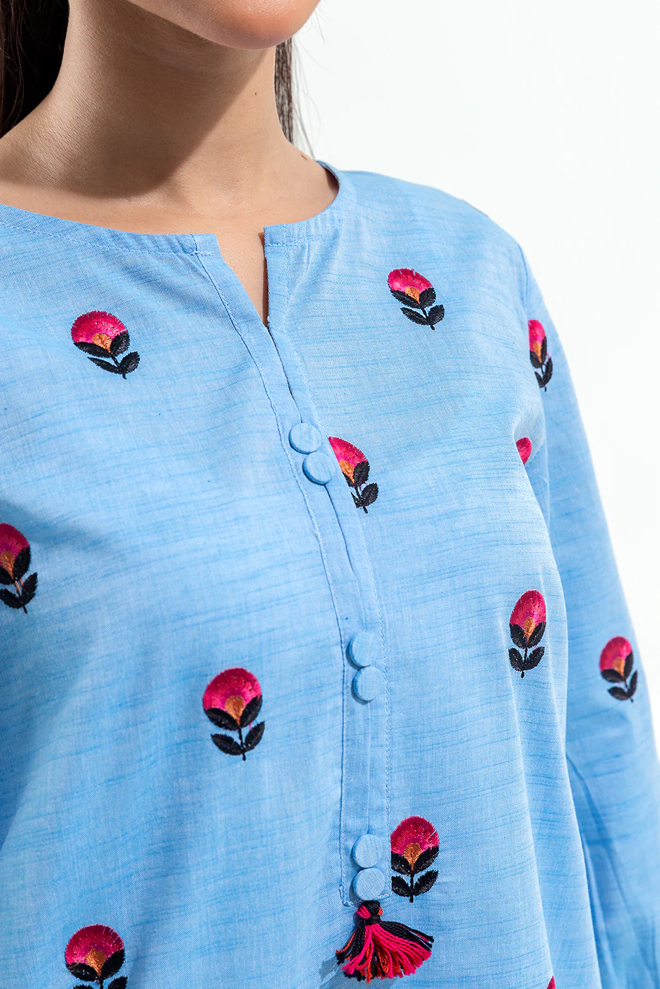 2 PIECE EMBROIDERED CHAMBRAY SUIT (PRET) - Image 5