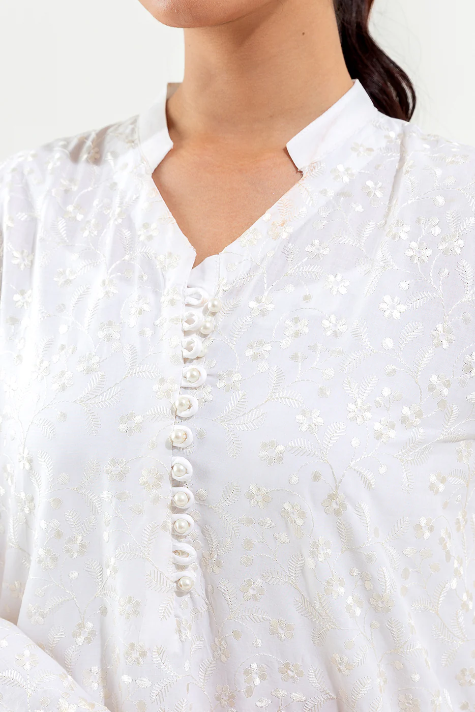 EMBROIDERED LAWN SHIRT (PRET) - Image 4