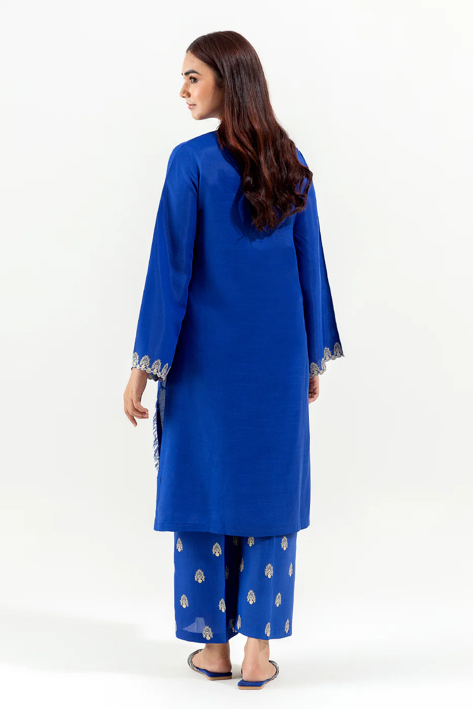 2 PIECE EMBROIDERED RAW SILK SUIT (LUXURY PRET) - Image 3