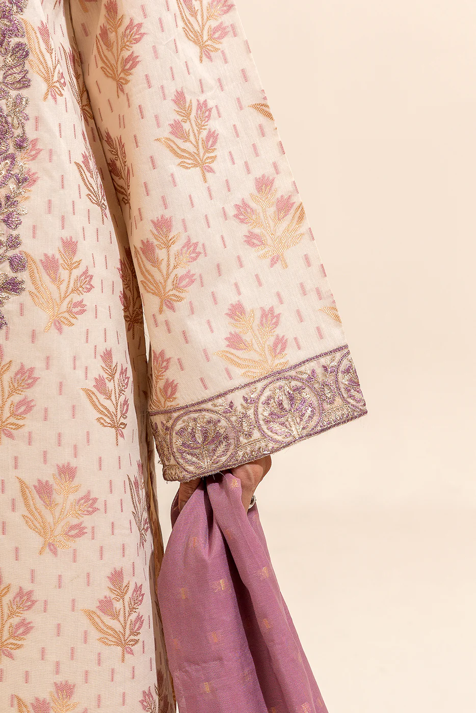 3 PIECE EMBROIDERED JACQUARD SUIT-HEATHER FIELDS (UNSTITCHED) - Image 6