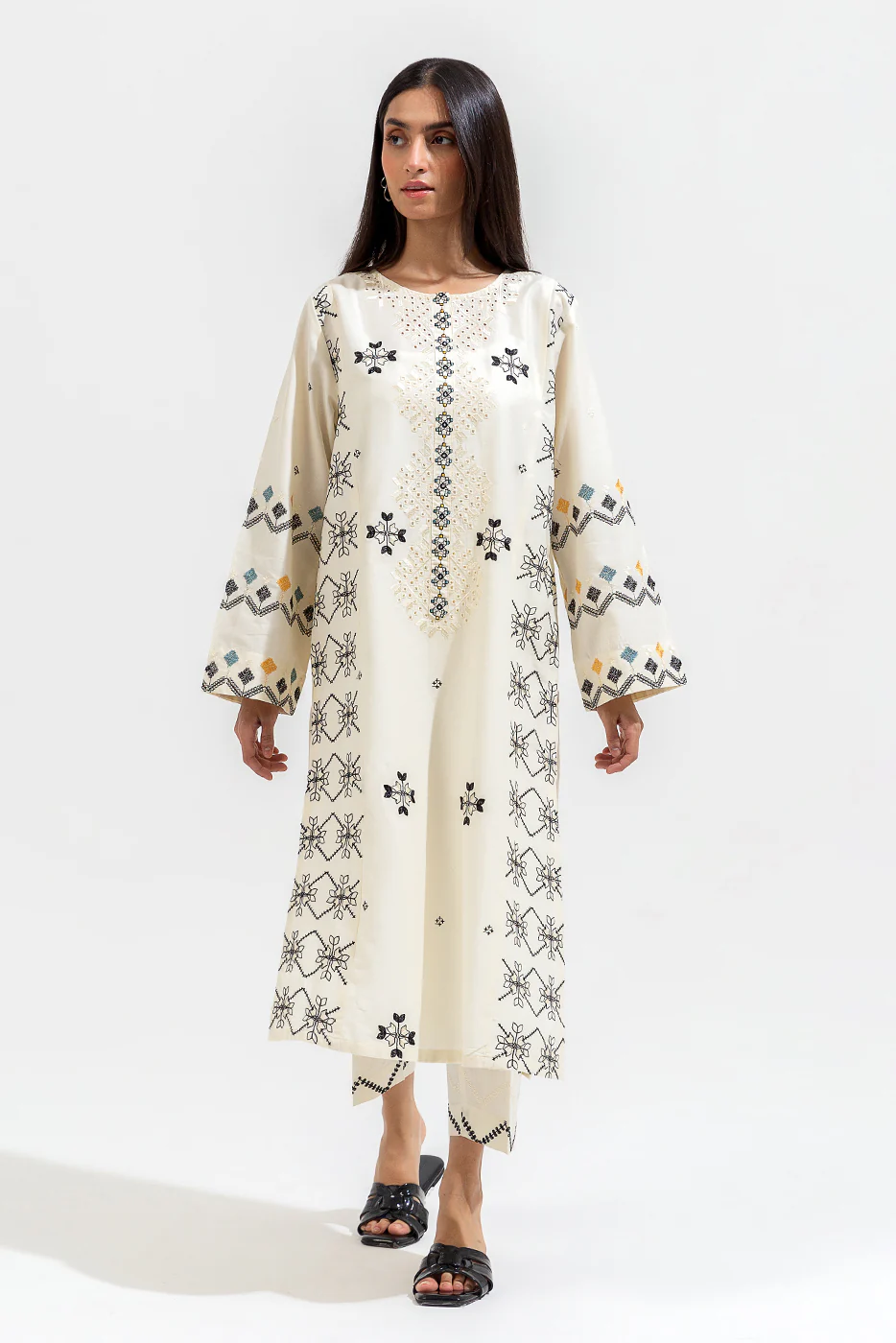 2 PIECE EMBROIDERED CAMBRIC SUIT (PRET) - Image 2