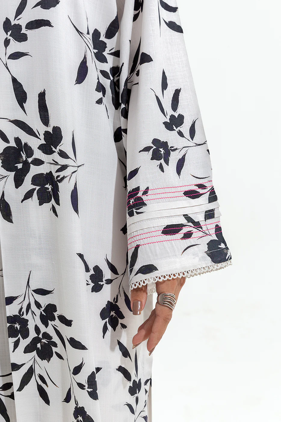 2 PIECE PRINTED VISCOSE SUIT (PRET) - Image 5