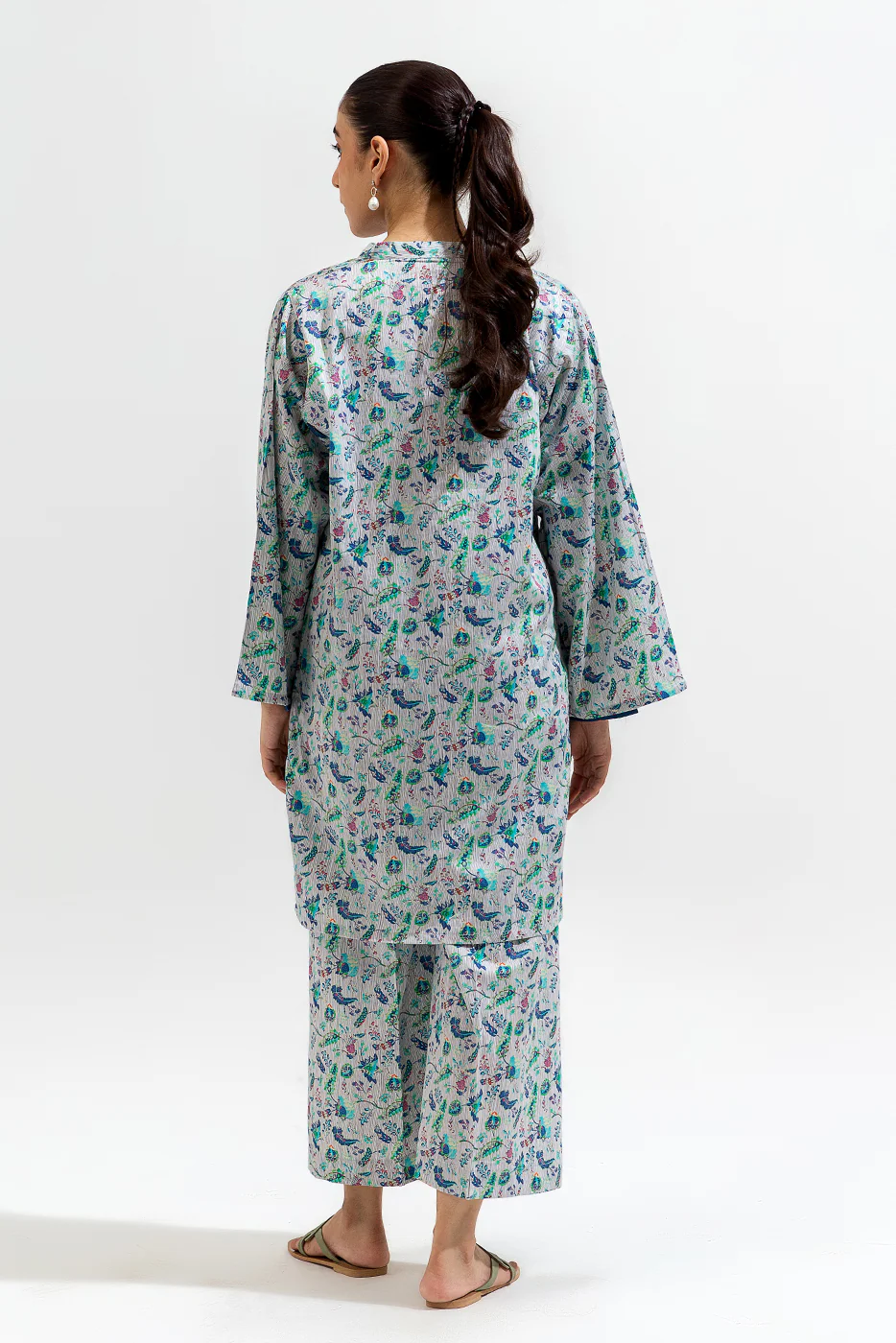 2 PIECE PRINTED PREMIUM LAWN SUIT (PRET) - Image 3