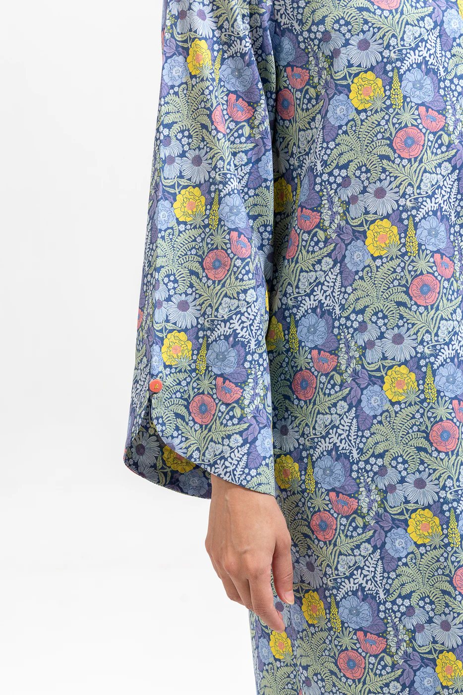 2 PIECE PRINTED PREMIUM LAWN SUIT (PRET) - Image 5