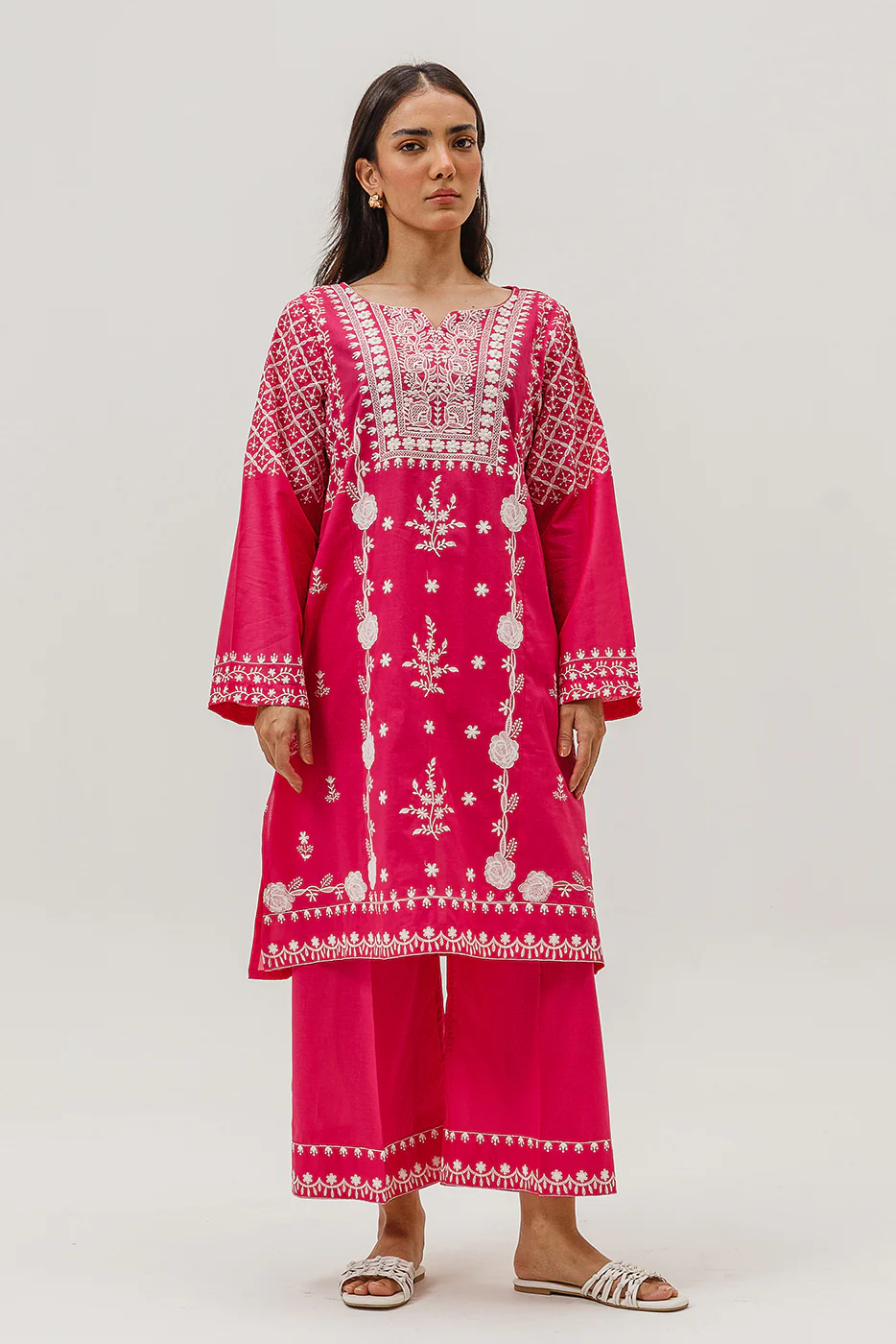 2 PIECE EMBROIDERED LAWN SUIT (PRET) - Image 2