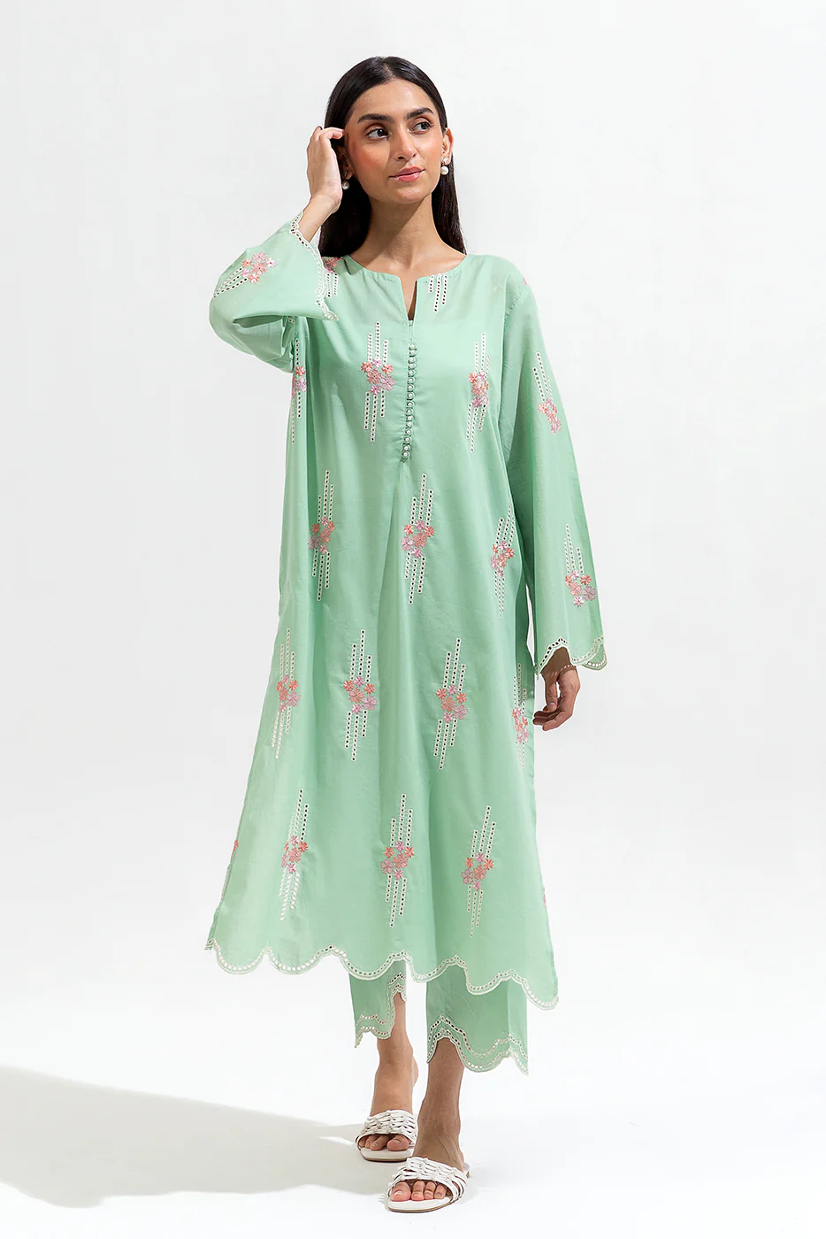 2 PIECE EMBROIDERED LAWN SUIT (PRET) - Image 2