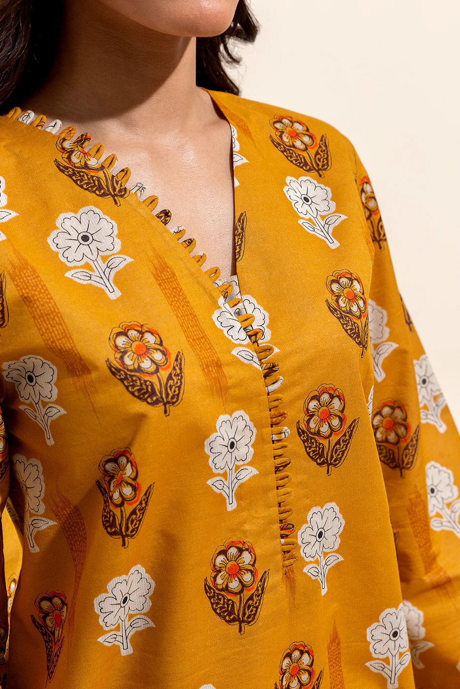 2 PIECE PRINTED LAWN SUIT-DANDELION WEFT (UNSTITCHED) - Image 4