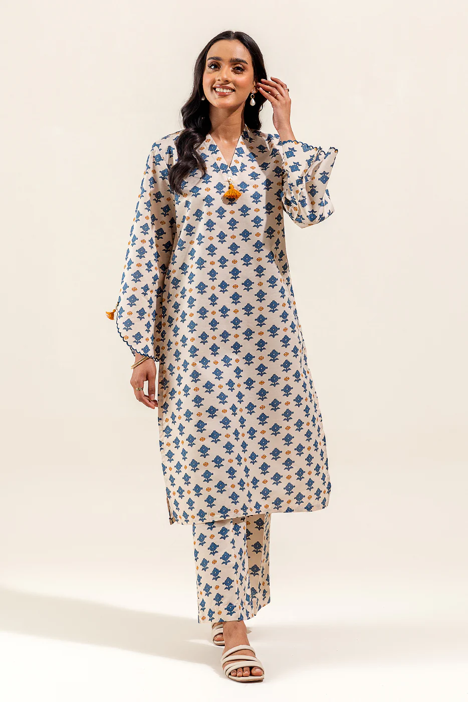 2 PIECE PRINTED SUIT-WHISPERING YALE (UNSTITCHED) - Image 2