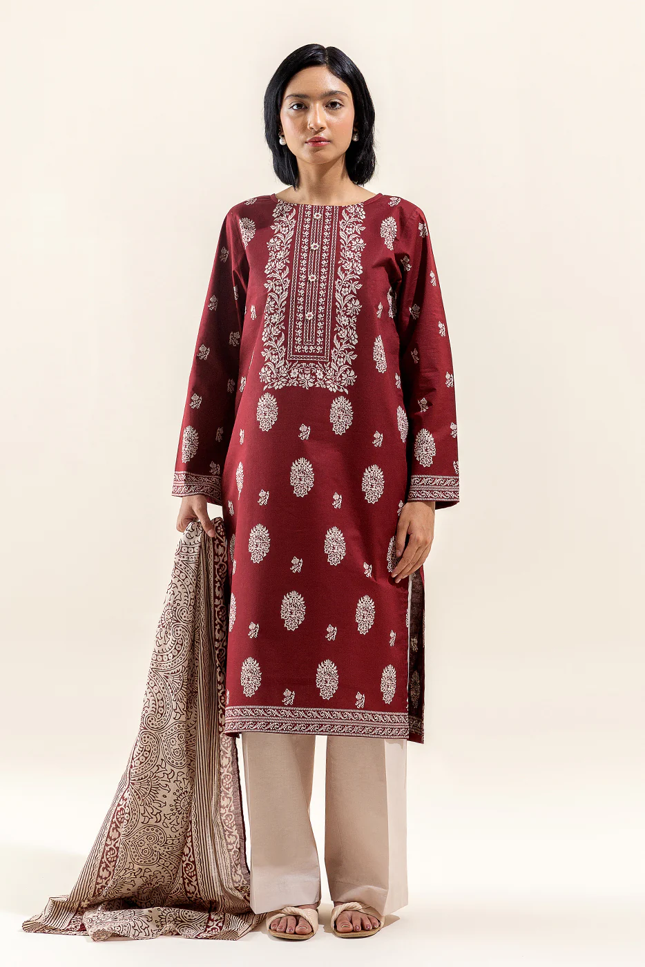 2 PIECE PRINTED LAWN SUIT-GARNET LOOM (UNSTITCHED) - Image 3