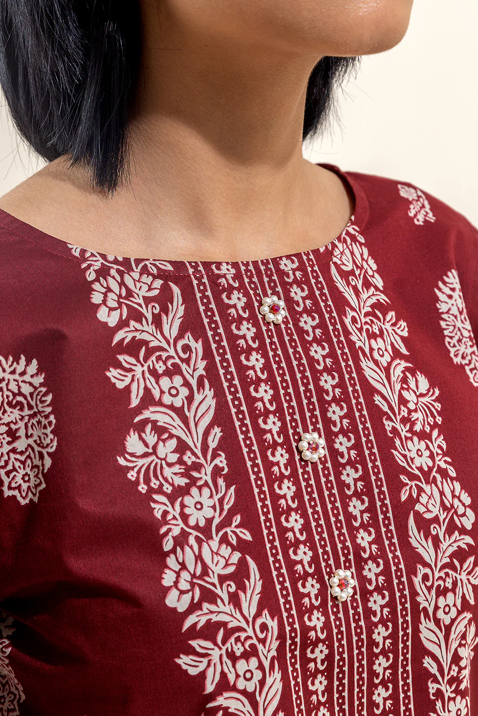 2 PIECE PRINTED LAWN SUIT-GARNET LOOM (UNSTITCHED) - Image 5
