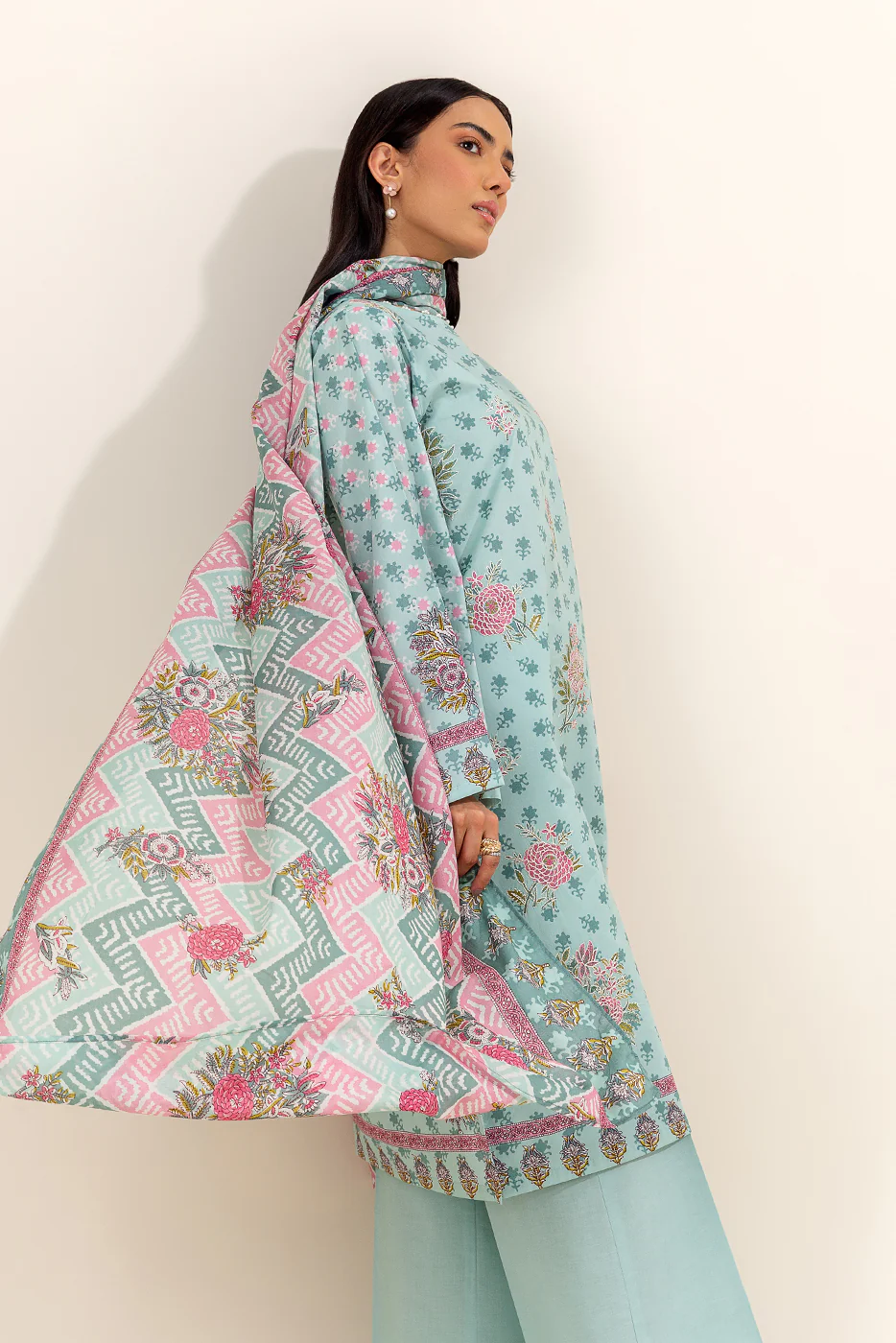 3 PIECE EMBROIDERED LAWN SUIT-SAGE GREEN (UNSTITCHED) - Image 2