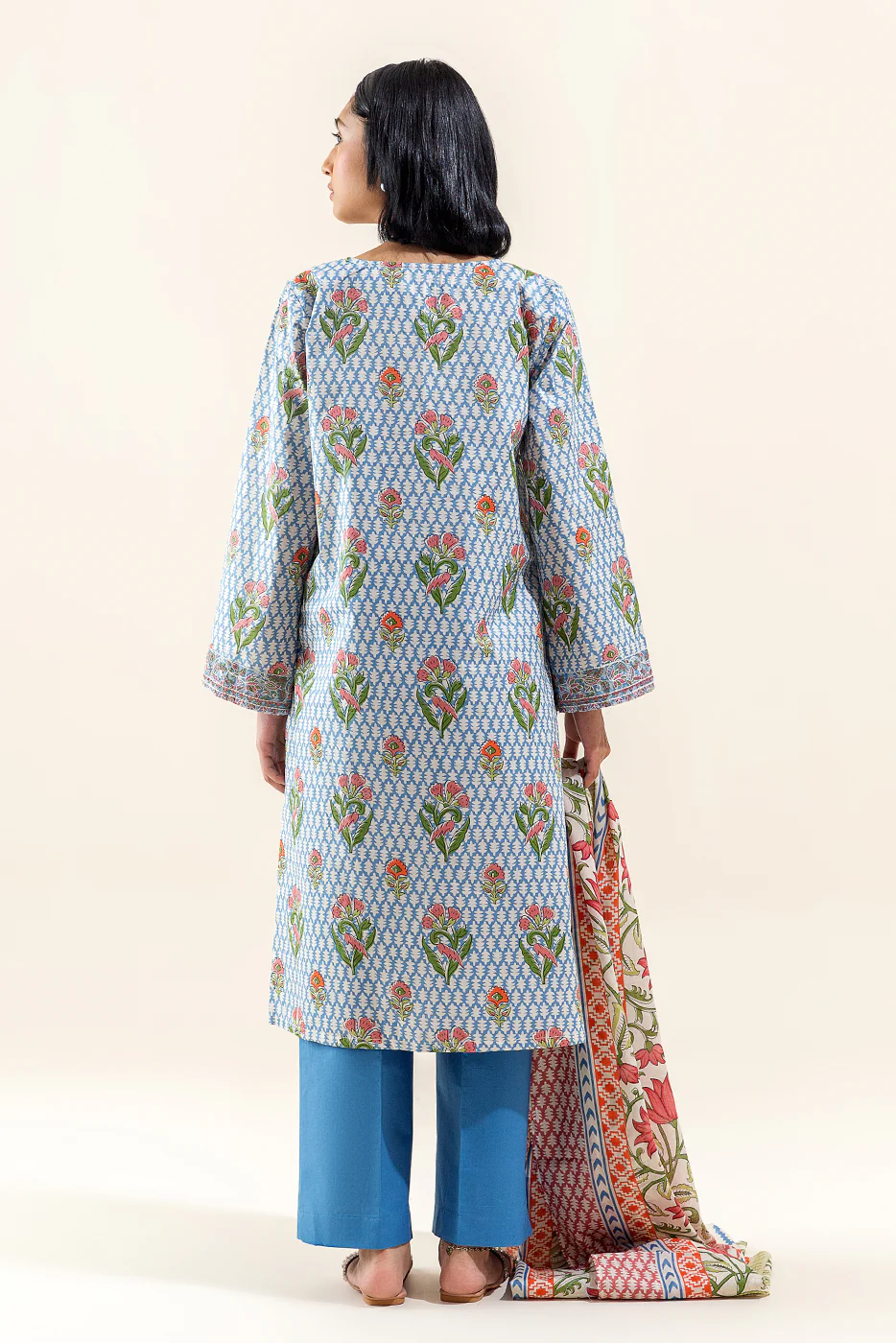 3 PIECE EMBROIDERED LAWN SUIT-EAST VERVE (UNSTITCHED) - Image 4