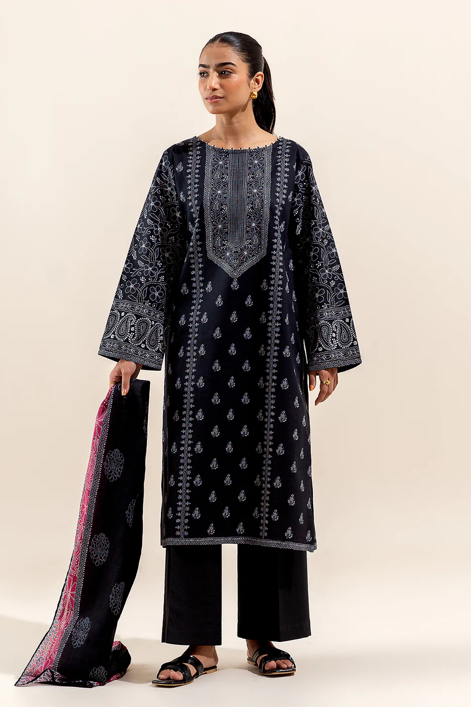 3 PIECE PRINTED LAWN SUIT-SABLE STONE (UNSTITCHED) - Image 3